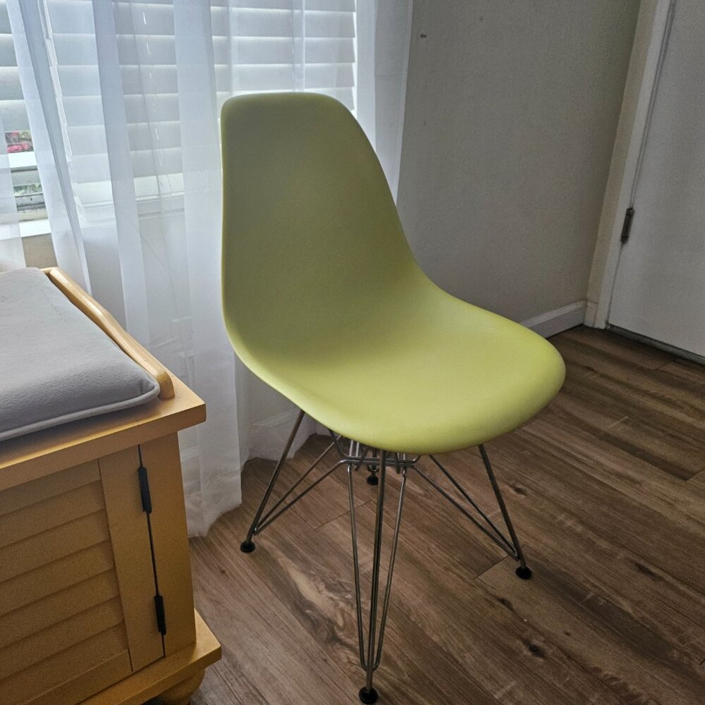 Authentic Eames Molded Plastic Side Chair